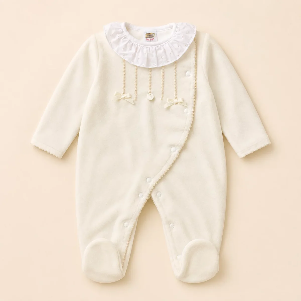 Babygrow de Veludo Pérola com Gola Bordada - Image 3